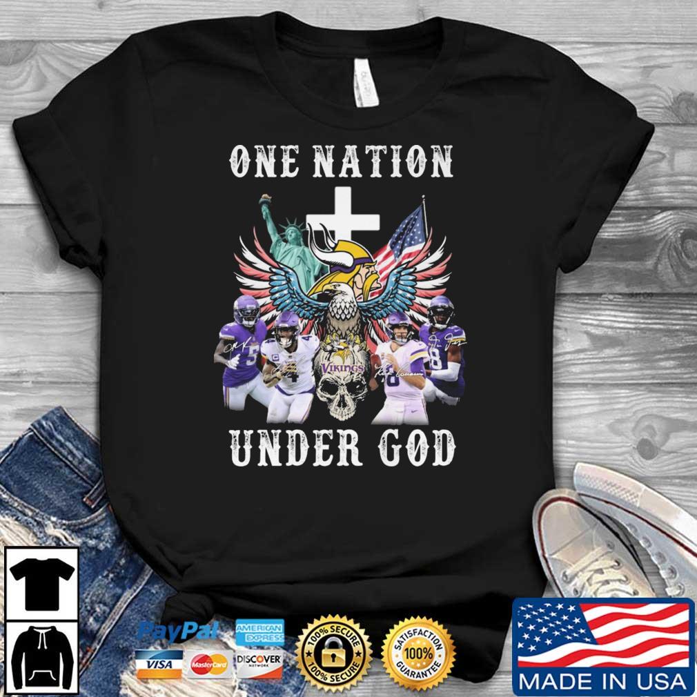 Eagle Holding Skull Minnesota Vikings One Nation Under God Signatures shirt