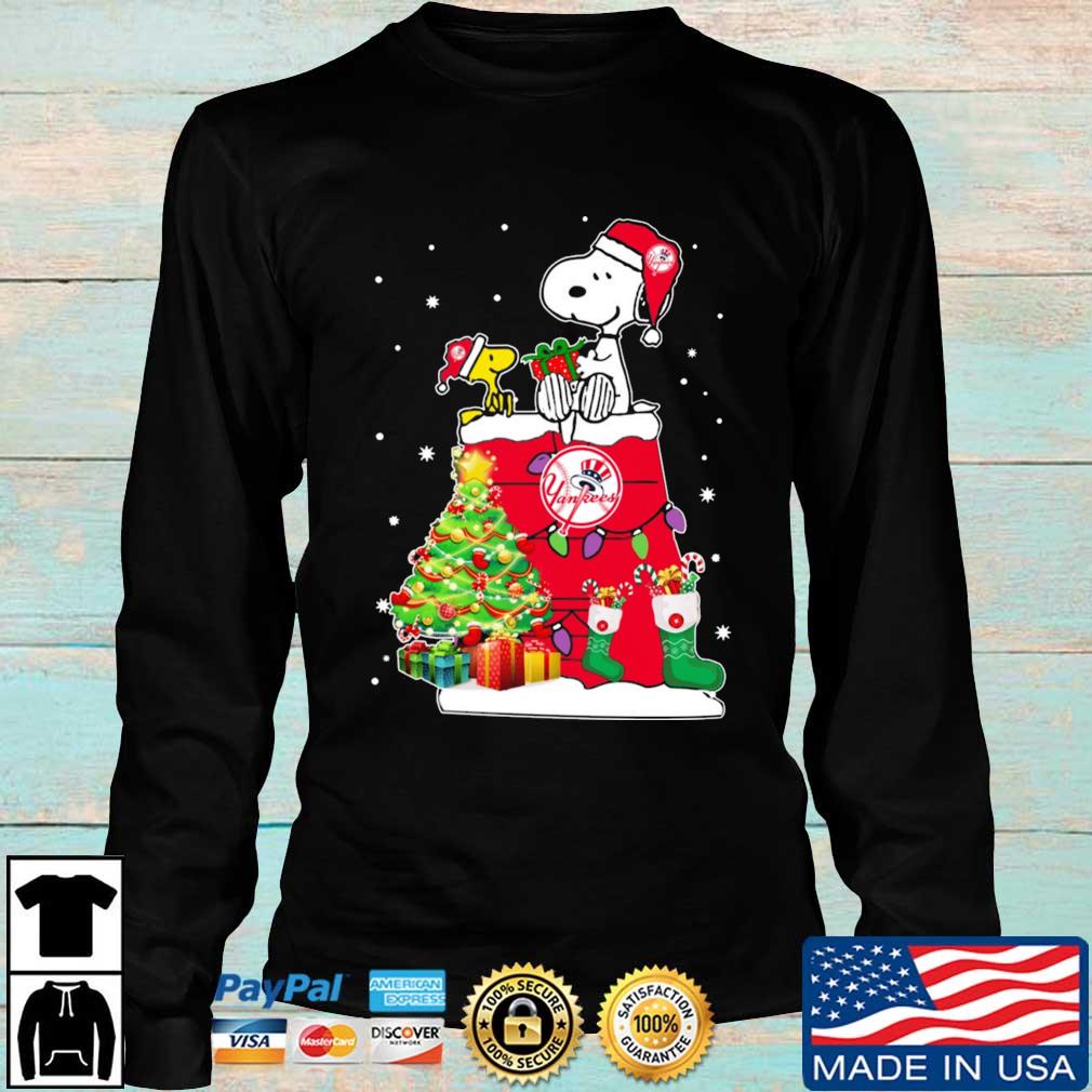 Snoopy New York Yankees Christmas tree 2022 shirt, hoodie, sweater, long  sleeve and tank top