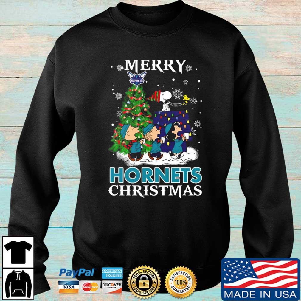 Snoopy And Friends Charlotte Hornets Merry Christmas sweatshirt
