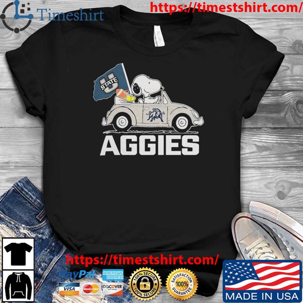 The Peanuts Snoopy And Woodstock On Car Utah State Aggies 2023 t-shirt