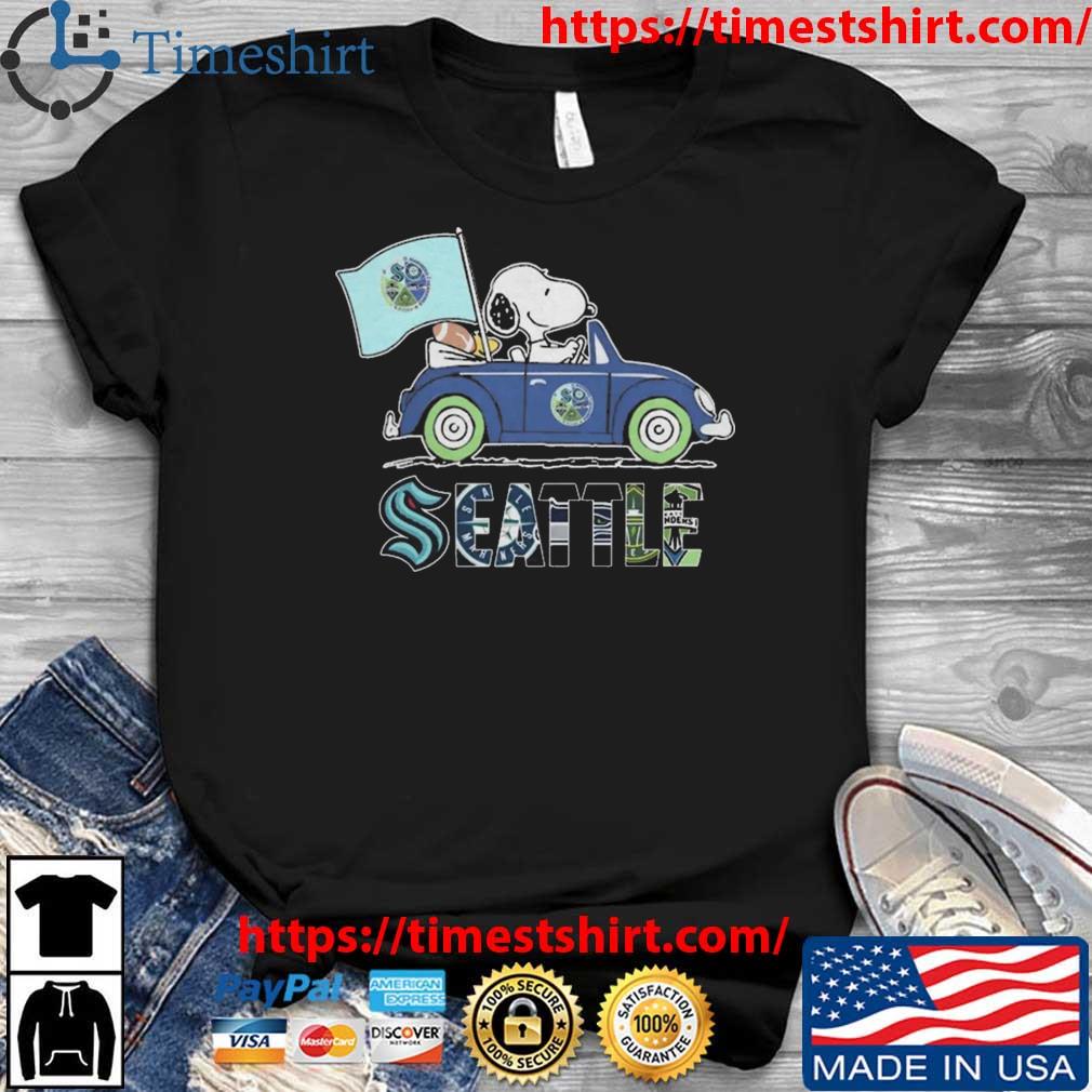The Peanuts Snoopy And Woodstock Seattle Sports Teams On Car 2023 t-shirt