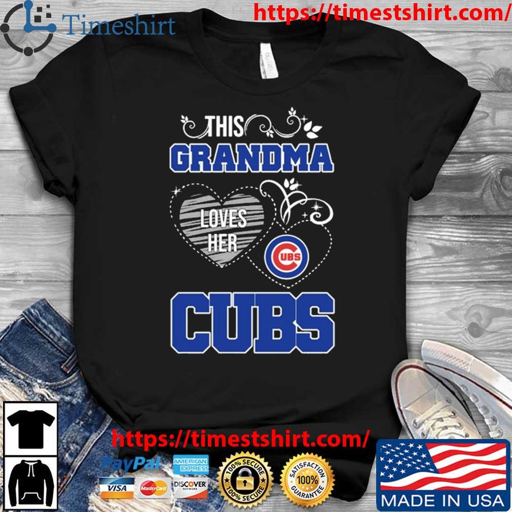 This Grandma Loves her Chicago Cubs t-shirt