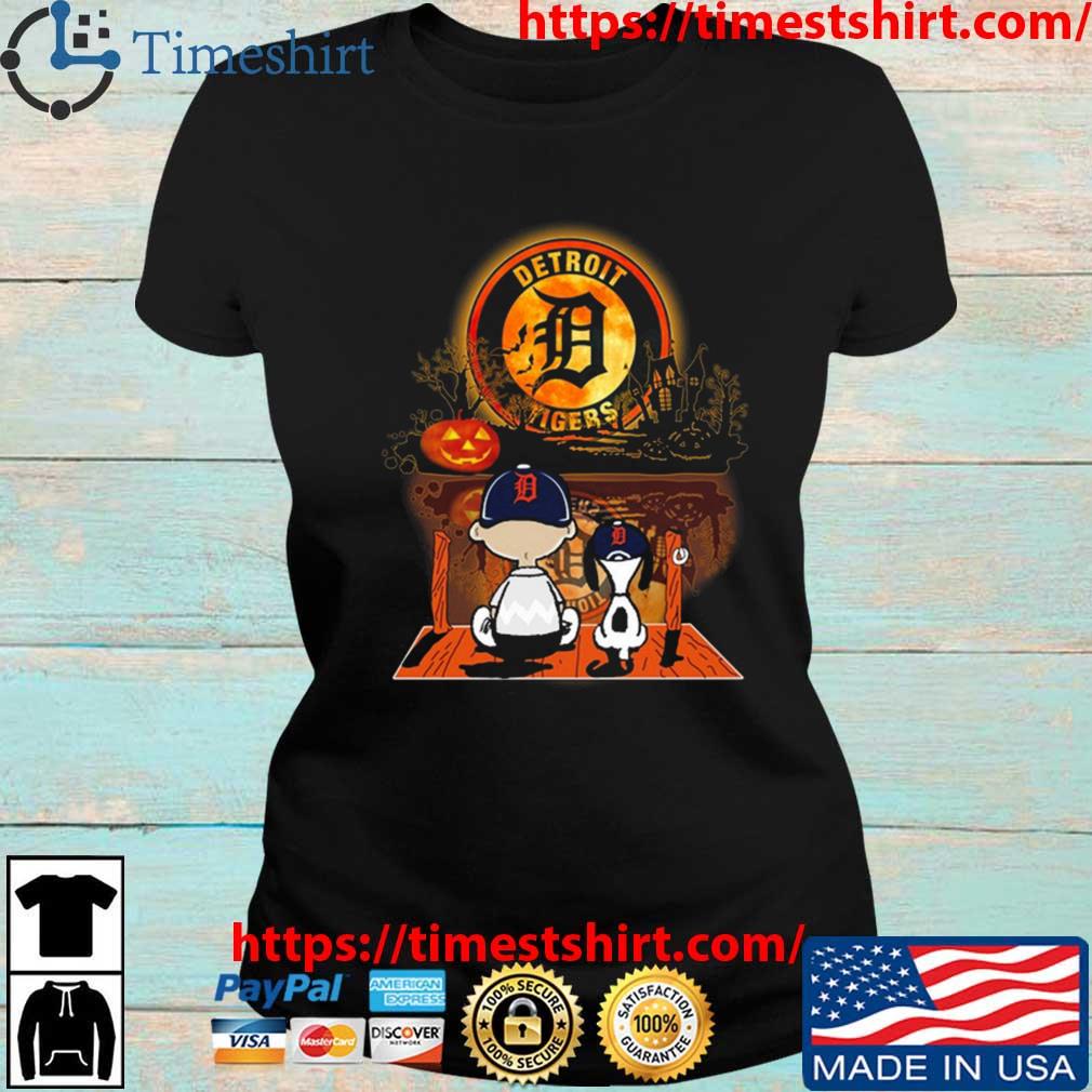 Charlie Brown And Snoopy Playing Baseball Detroit Tigers Mlb 2023 T-shirt,Sweater,  Hoodie, And Long Sleeved, Ladies, Tank Top