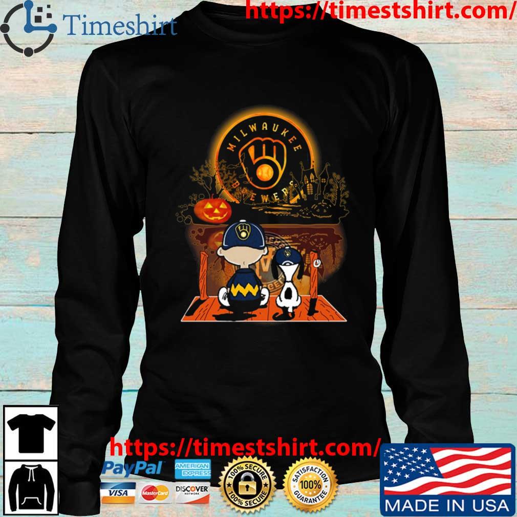 Peanut Snoopy And Charlie Brown Milwaukee Brewers Sitting Under Moon  Halloween 2023 shirt - Guineashirt Premium ™ LLC